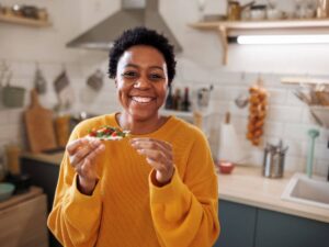 Mindful Eating: How to Cultivate a Healthy Relationship with Food